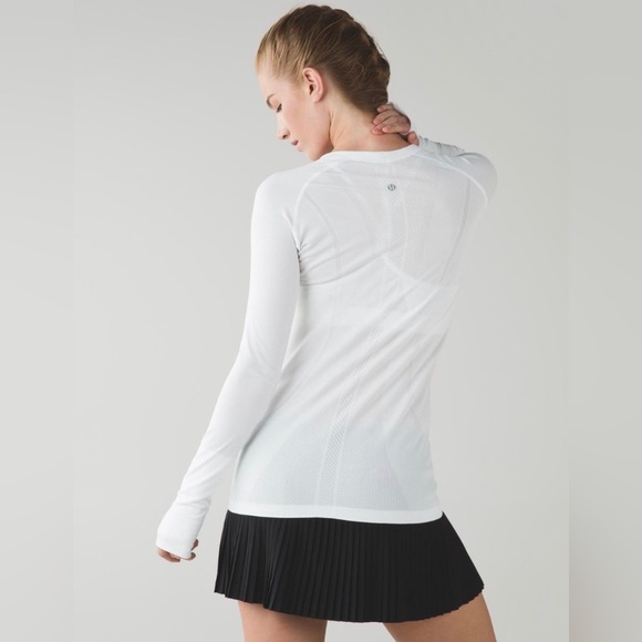 Lululemon Swiftly Tech Long Sleeve Crew
Heathered White, Sz 8 - Picture 3 of 13